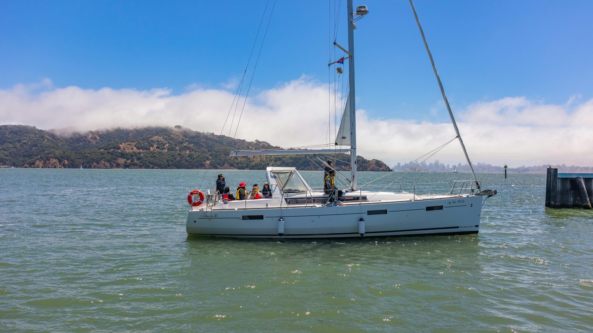 Urge vender velero