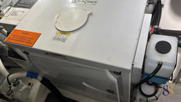 pRINCESS V40 yate a motor 88 yacht en venta, for sale yacht motor 88 yachts 16