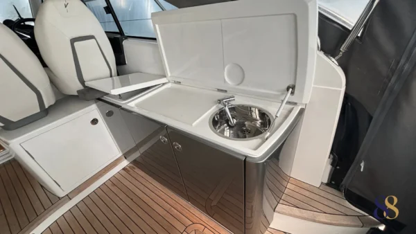 pRINCESS V40 yate a motor 88 yacht en venta, for sale yacht motor 88 yachts 22