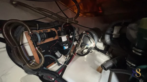 montecarlo 32 yate a motor 88 yacht en venta, for sale yacht motor 88 yachts 27