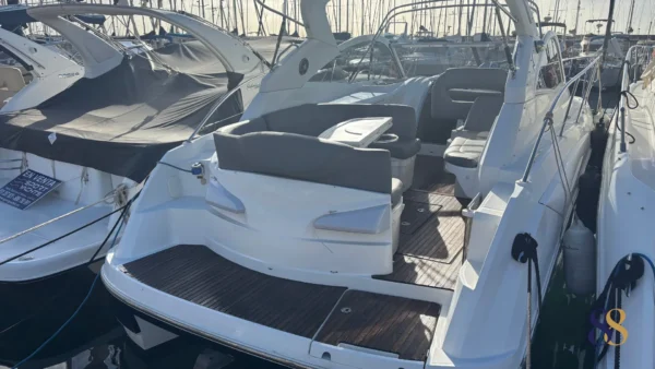 montecarlo 32 yate a motor 88 yacht en venta, for sale yacht motor 88 yachts 3