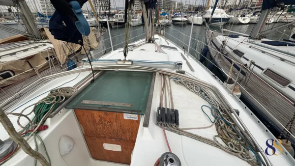 OCEANIS 381 velero 88 yacht en venta, for sale sailing yacht 88 yachts 10ebp