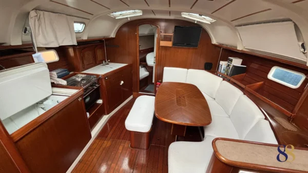 OCEANIS 381 velero 88 yacht en venta, for sale sailing yacht 88 yachts 14