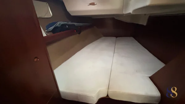 OCEANIS 381 velero 88 yacht en venta, for sale sailing yacht 88 yachts 23