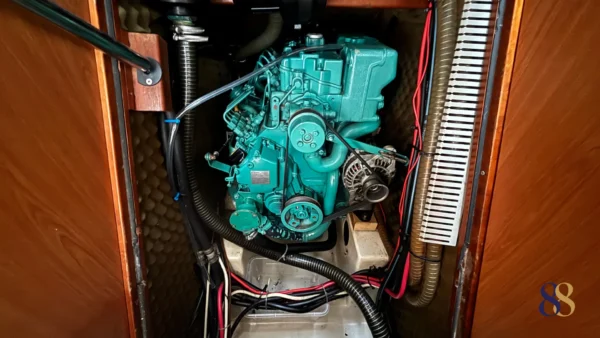 OCEANIS 381 velero 88 yacht en venta, for sale sailing yacht 88 yachts 24