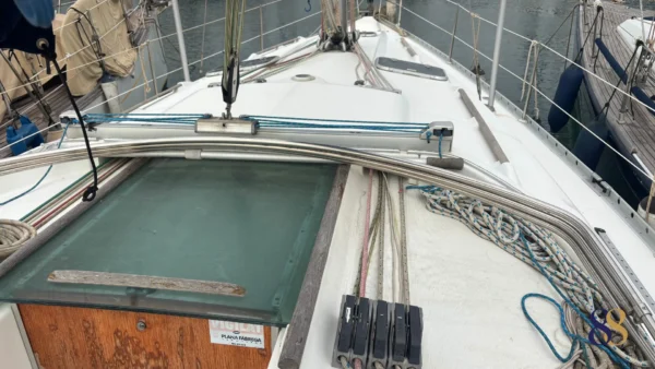 OCEANIS 381 velero 88 yacht en venta, for sale sailing yacht 88 yachts 8