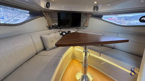 Sundance 320 yate a motor 88 yacht en venta, for sale yacht motor 88 yachts 19