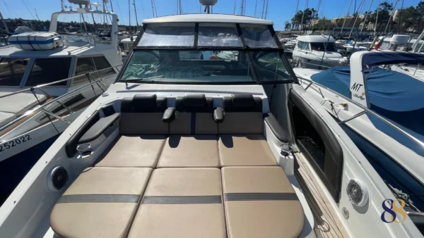Sundance 320 yate a motor 88 yacht en venta, for sale yacht motor 88 yachts 8