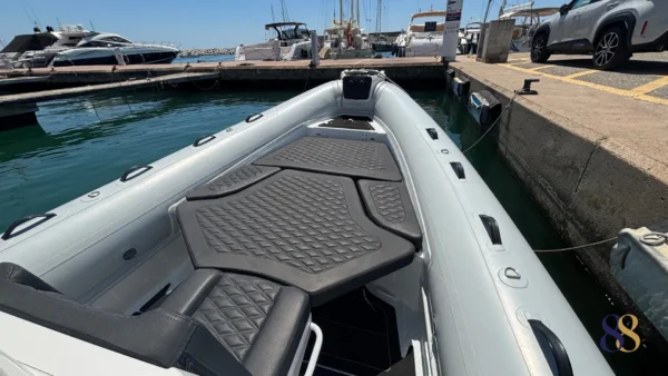 Highfiels SP 700 semirrigida 88 yacht en venta, for sale yacht motor 88 yachts 7